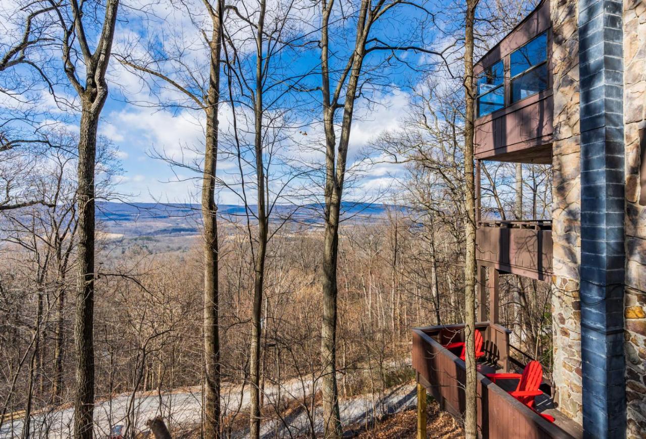 Amazing Views, Hot Tub, Fire Pit, Deck & Fireplace Inwood Exterior foto