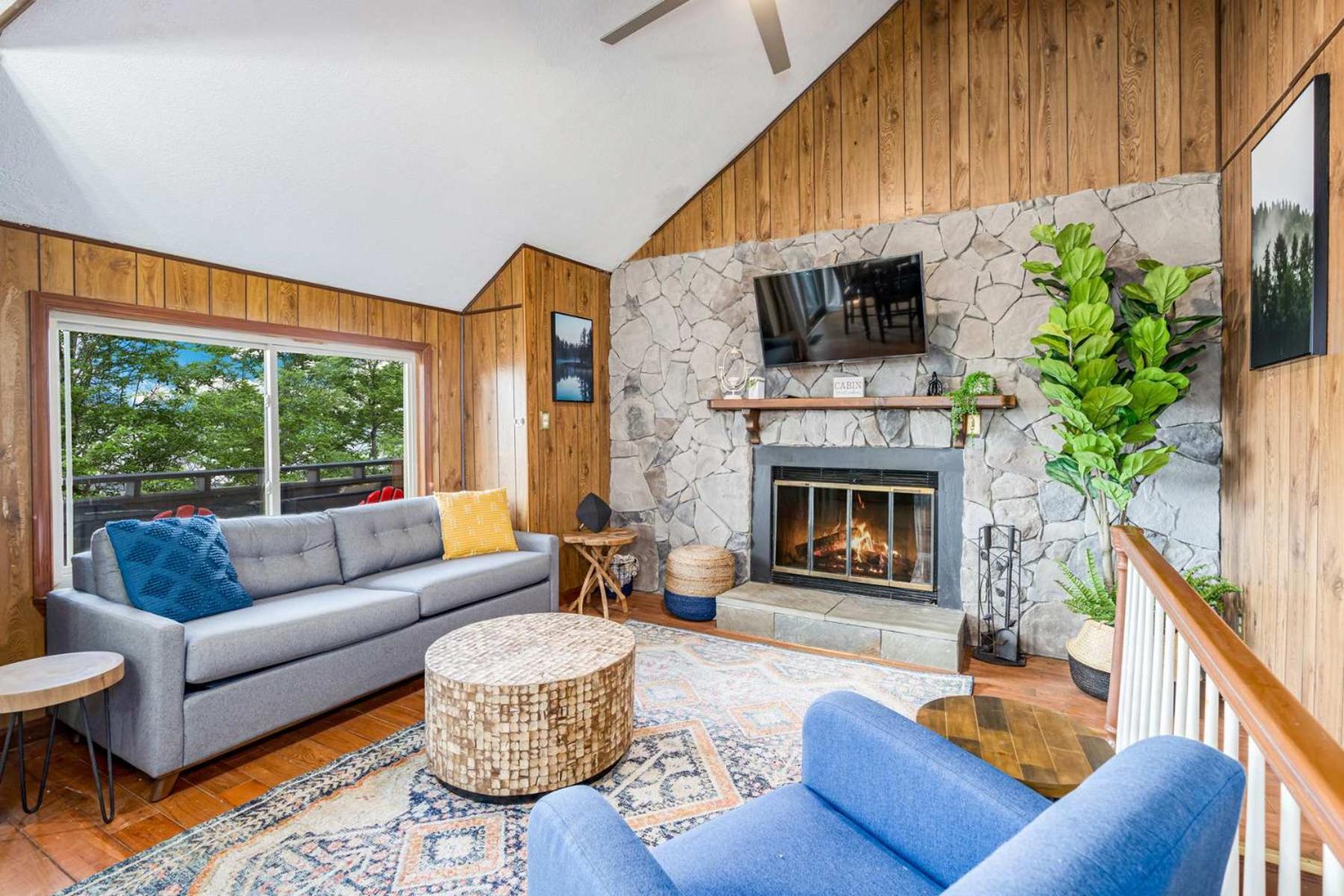 Amazing Views, Hot Tub, Fire Pit, Deck & Fireplace Inwood Exterior foto